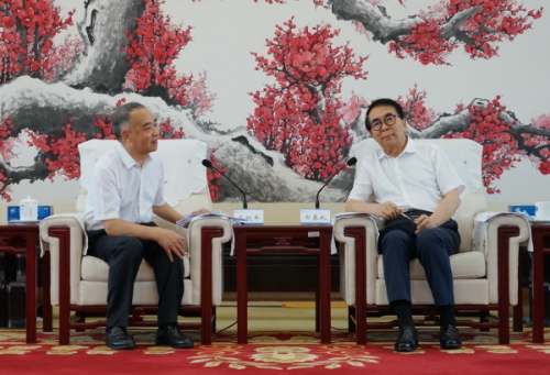 中科院与成都市举行科技合作座谈